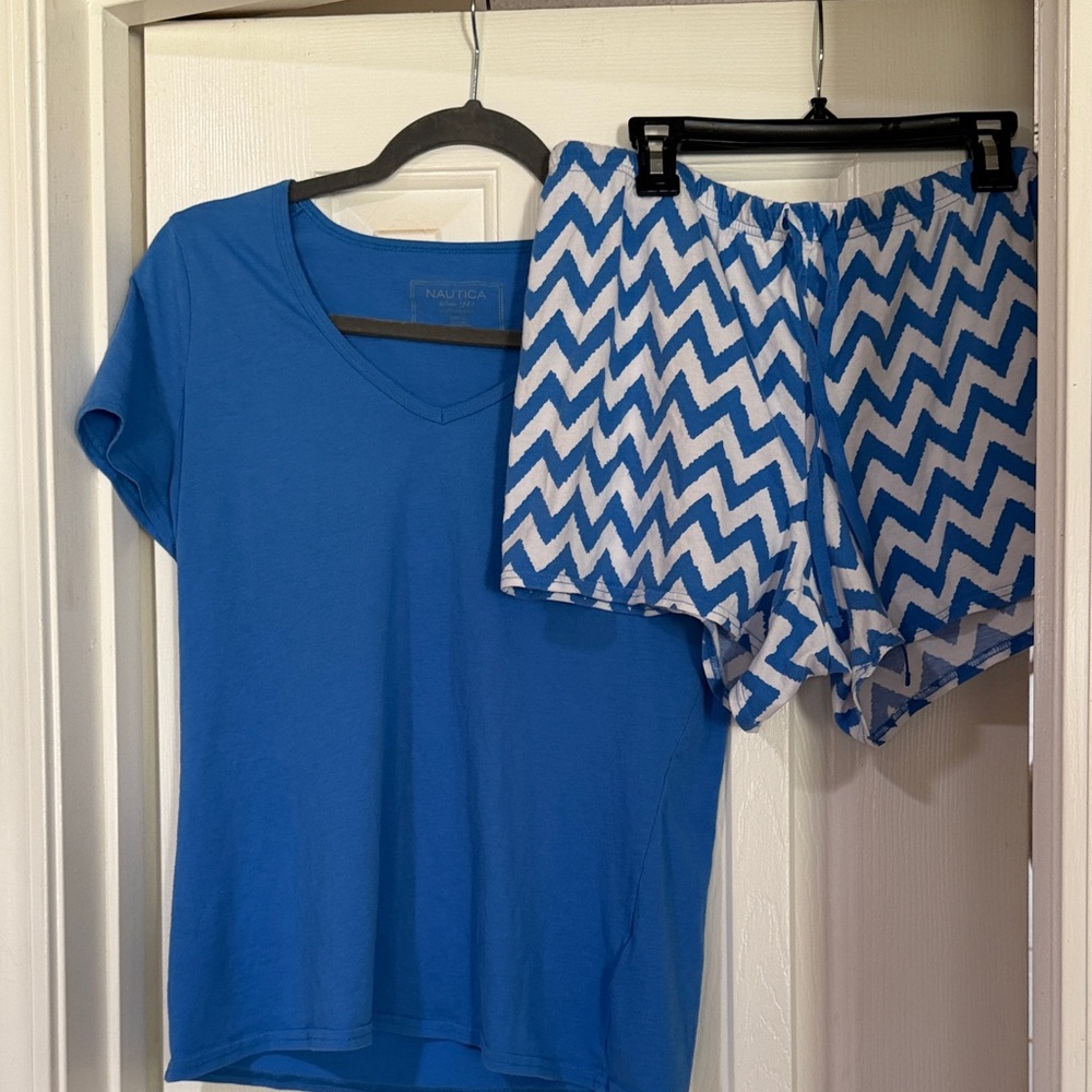 Nautica Blue V-Neck Tee with Blue & White Chevron Sleep Shorts